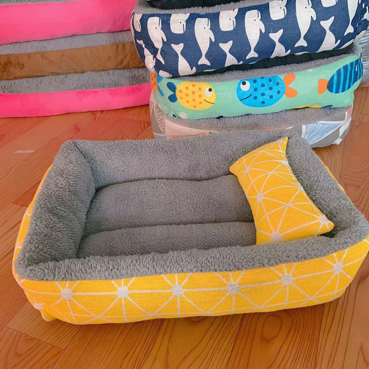 Cozy Linen Pet Bed – Moisture-Proof Comfort